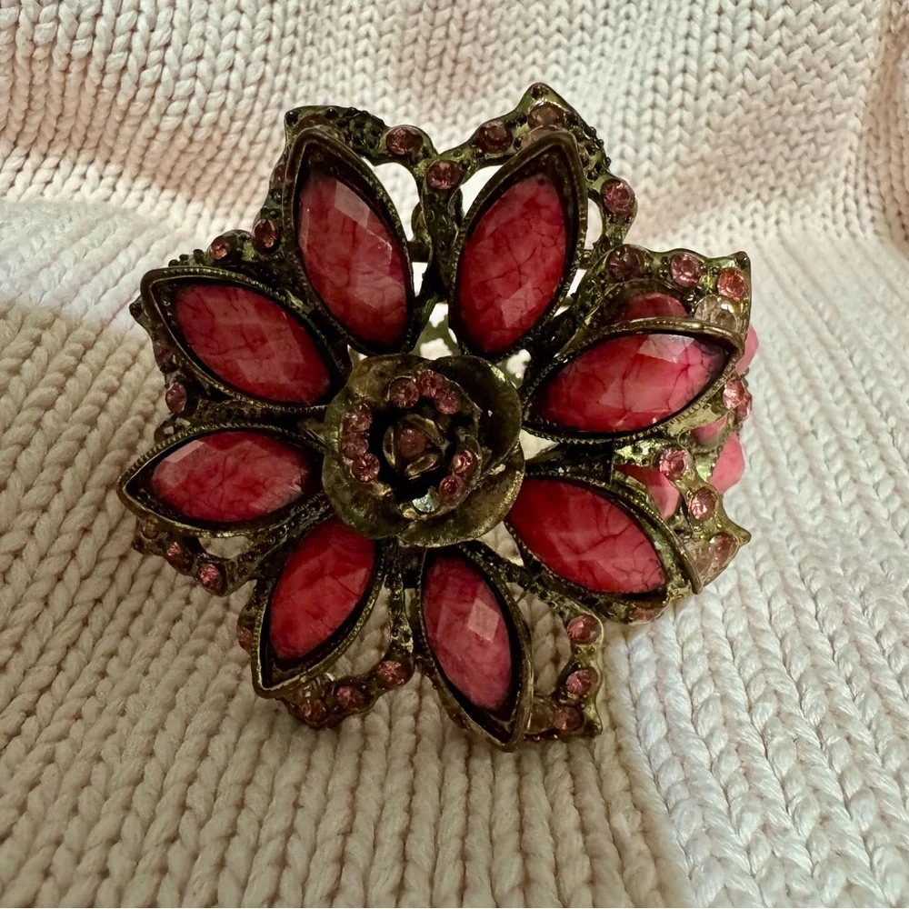 Vintage Floral Pink hinge Bracelet